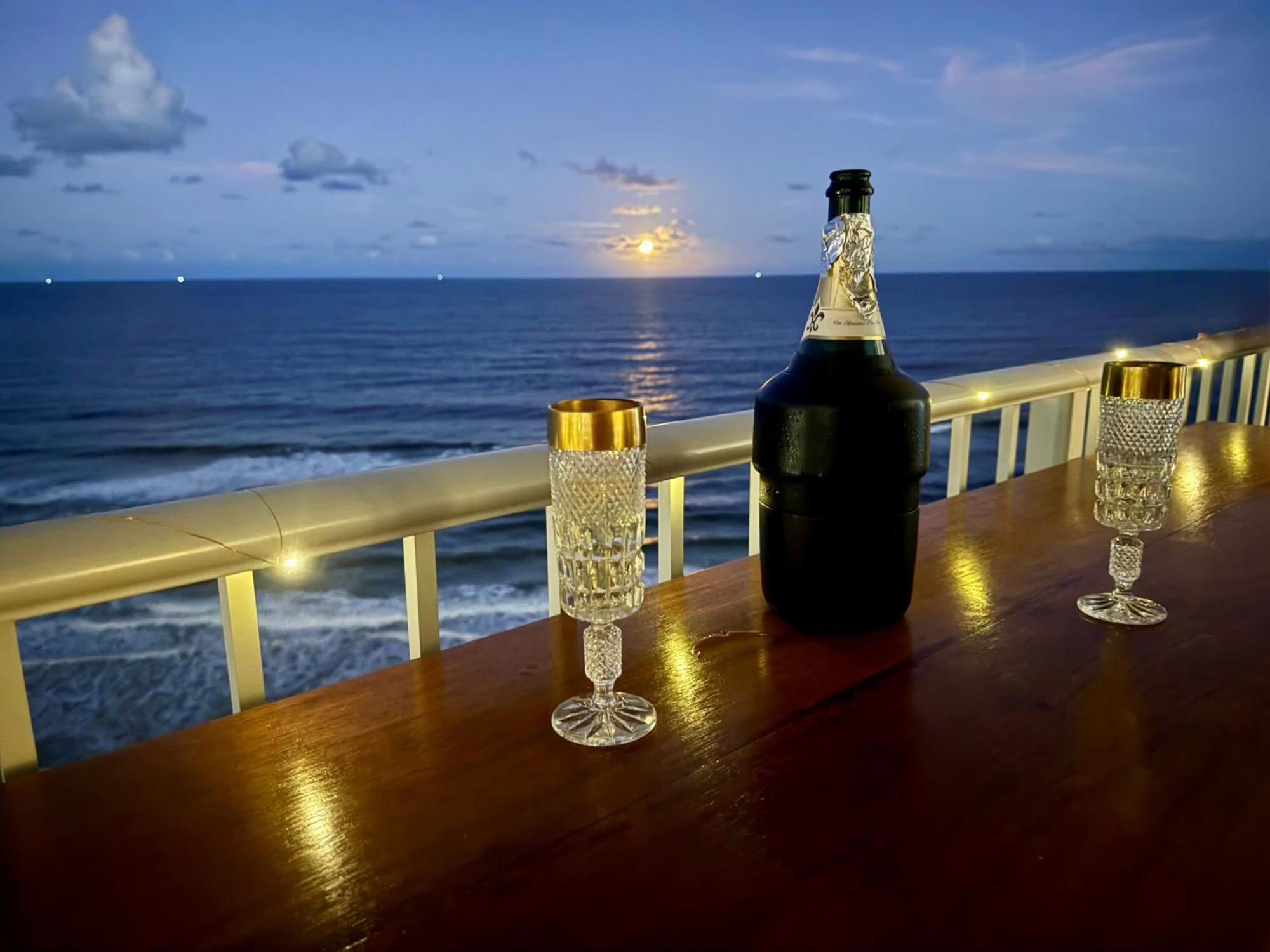 Absolutely Stunning! On The Beach !!! Guldkusten Exteriör bild